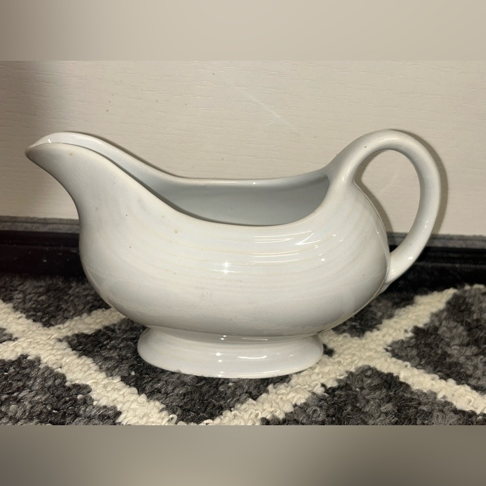 Fiesta Ware White Gravy Boat Sauce Serving Dish